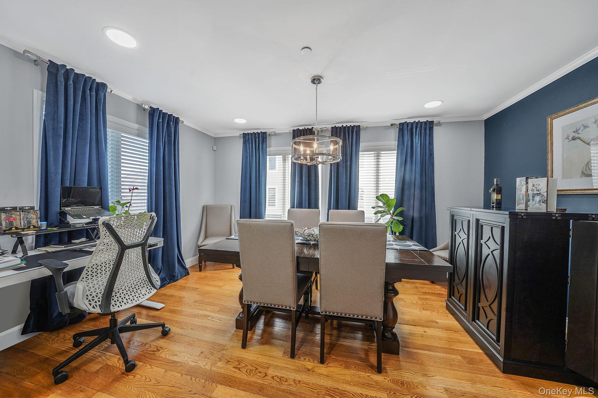 531 Ray Street # 10, Freeport, NY 11520