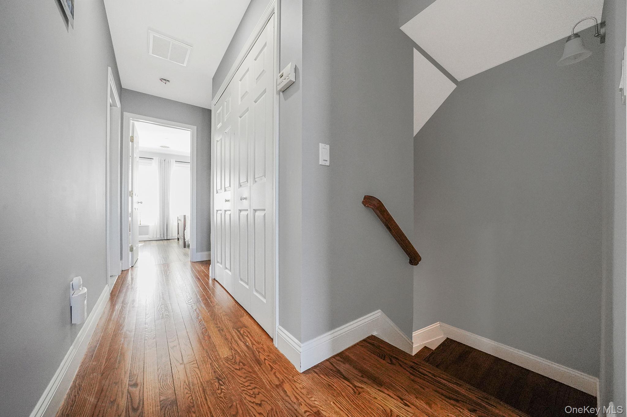 531 Ray Street # 10, Freeport, NY 11520