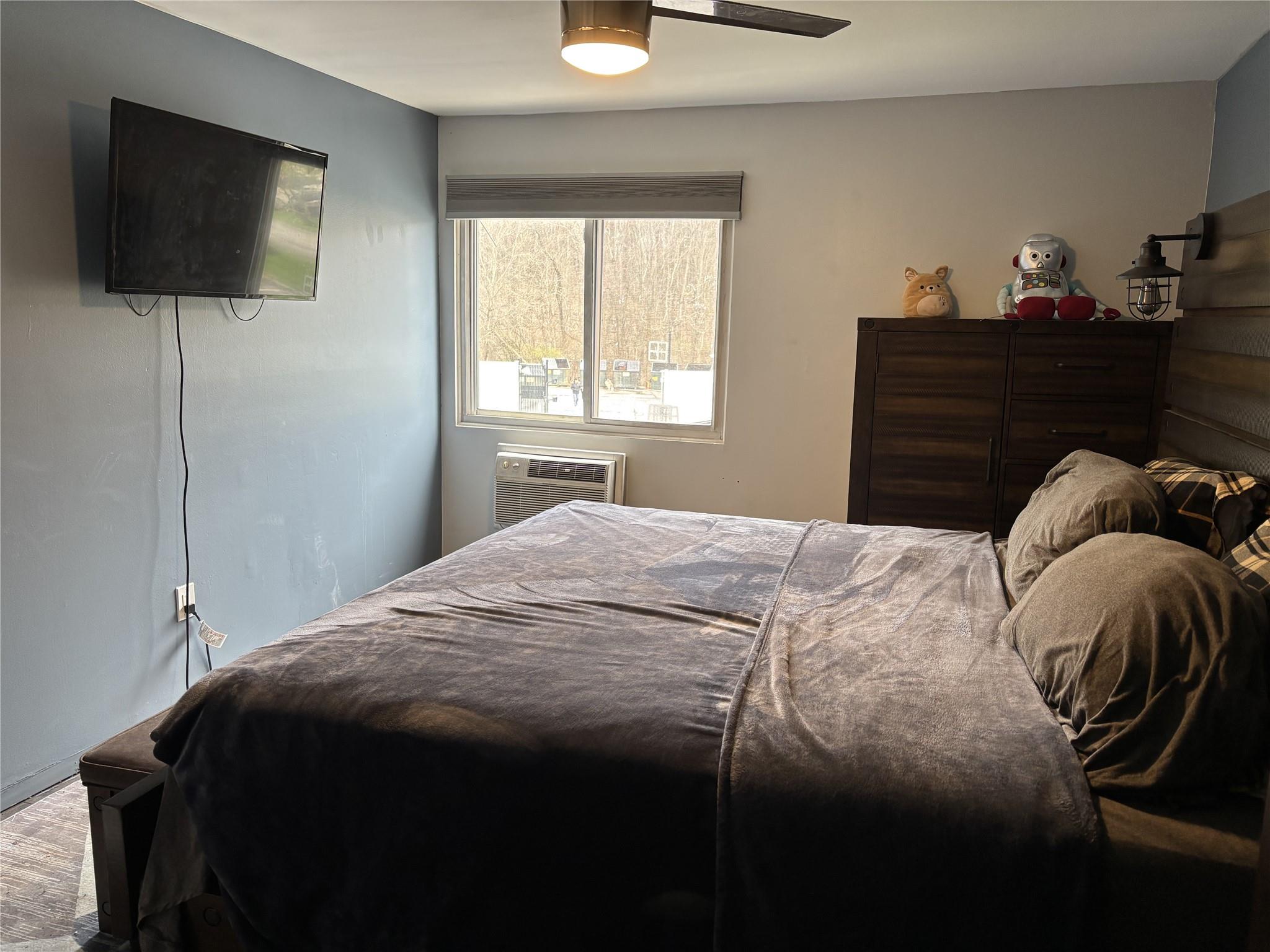 15 Carnaby Street # D, Wappingers Falls, NY 12590