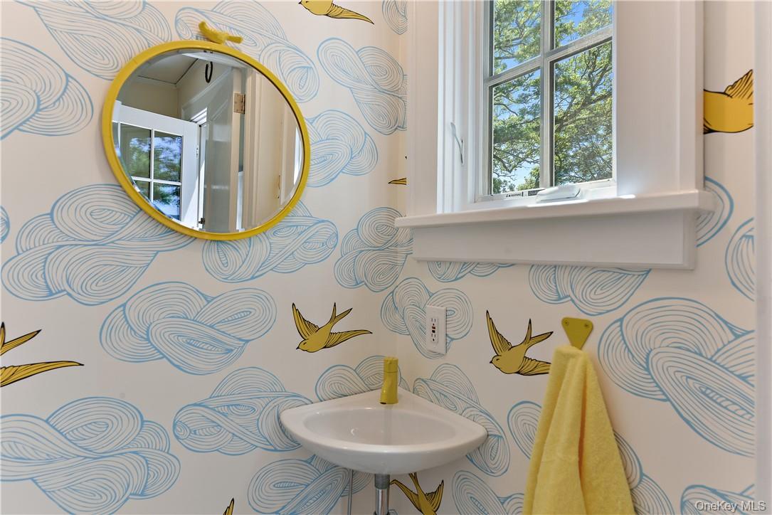 2 Oak Hill Terrace, Ossining, NY 10562