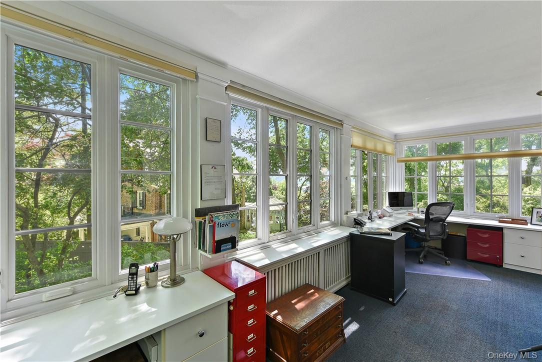 2 Oak Hill Terrace, Ossining, NY 10562