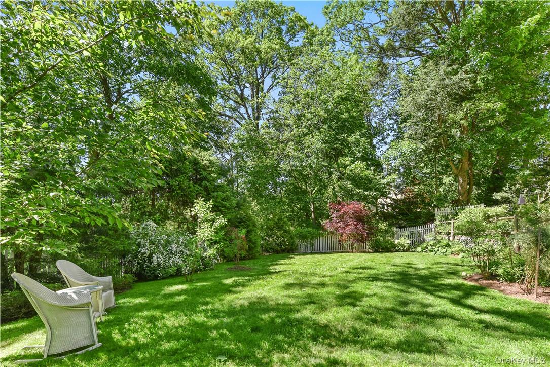 2 Oak Hill Terrace, Ossining, NY 10562