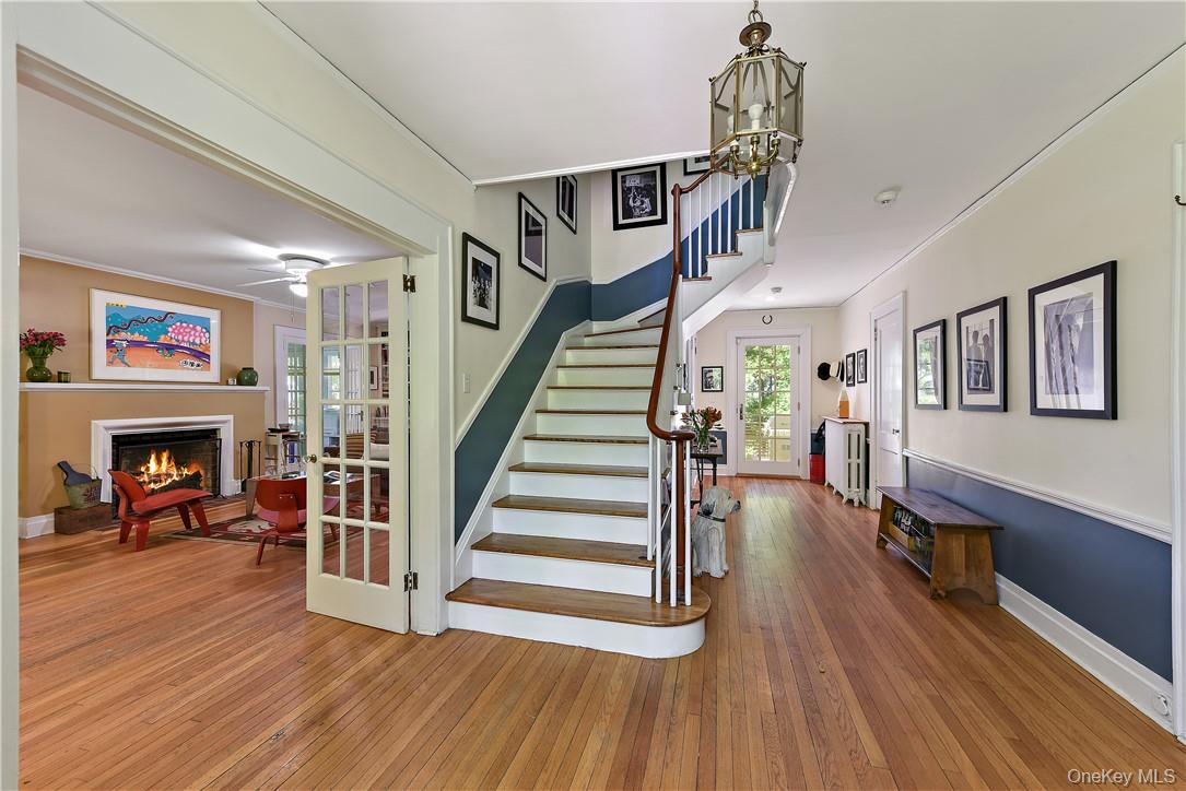 2 Oak Hill Terrace, Ossining, NY 10562