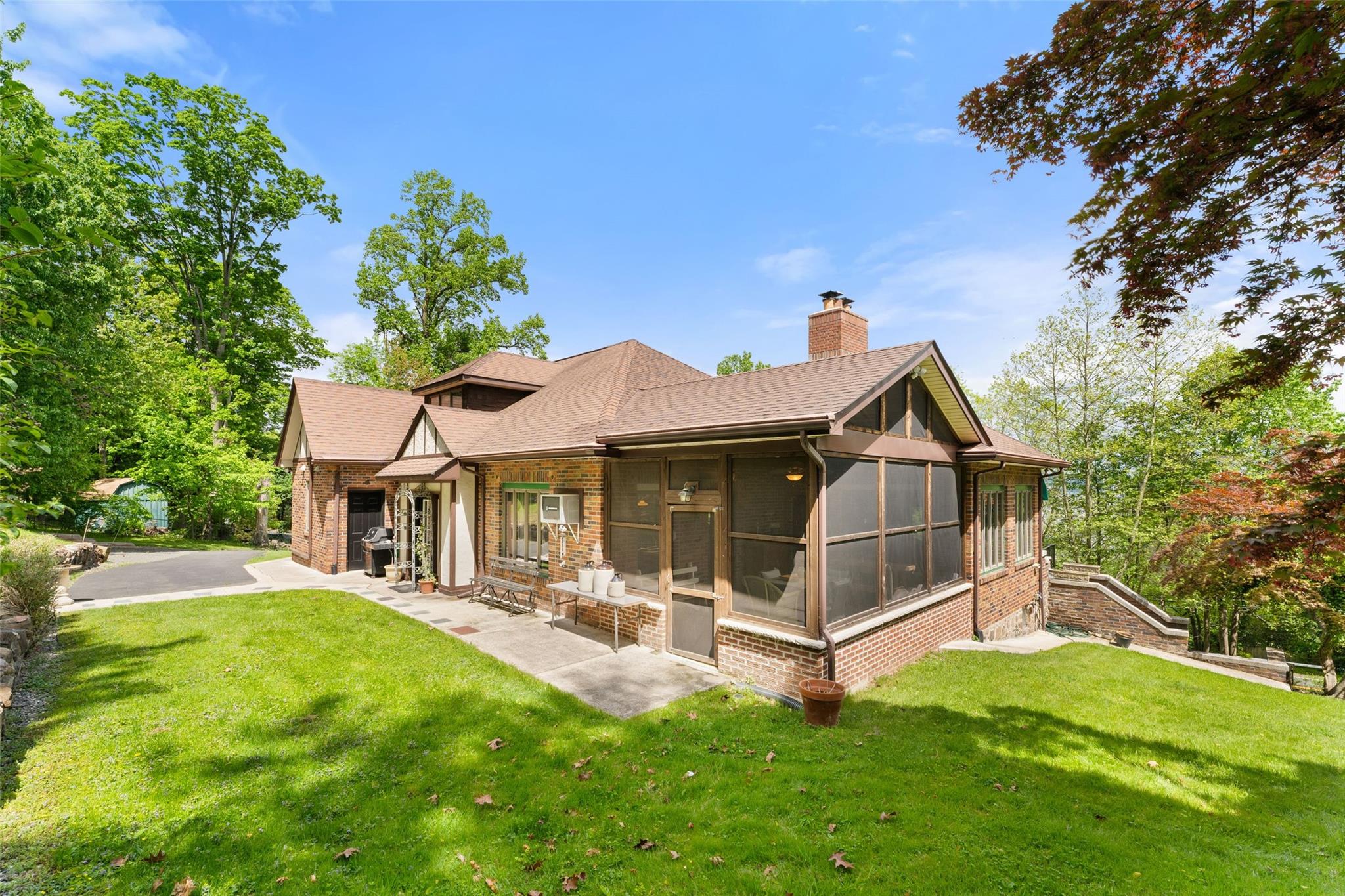 1104 Route 9W S, Nyack, NY 10960