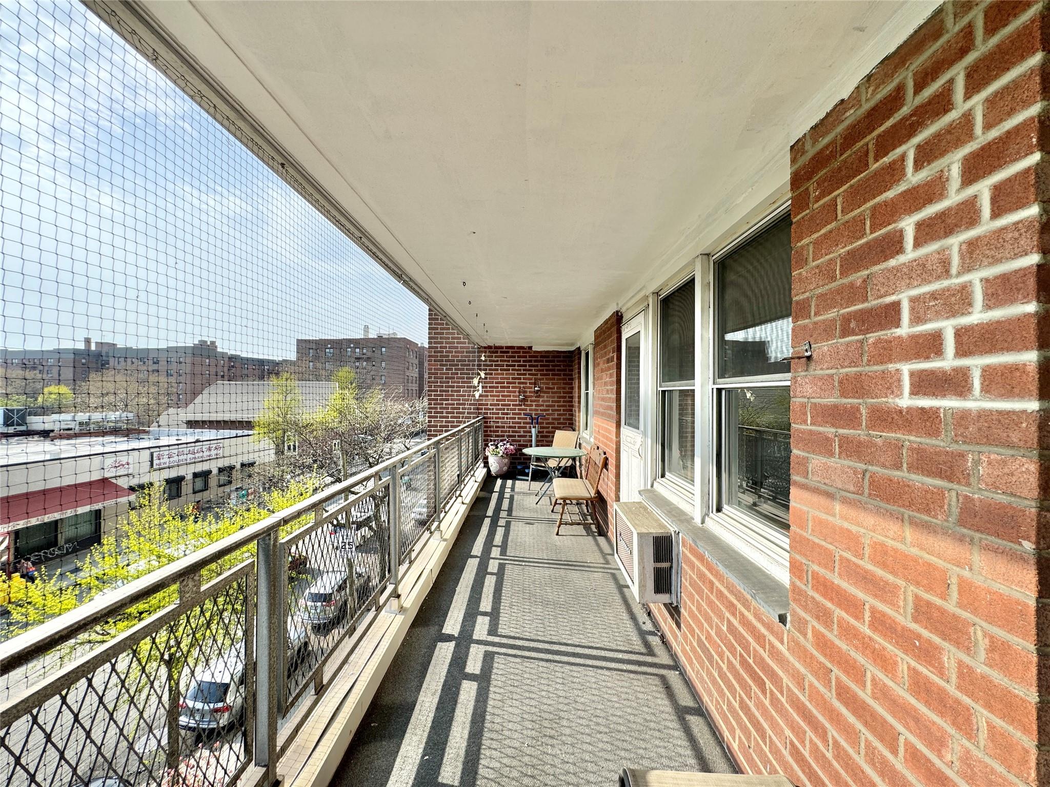 86-15 Broadway # 4D, Elmhurst, NY 11373