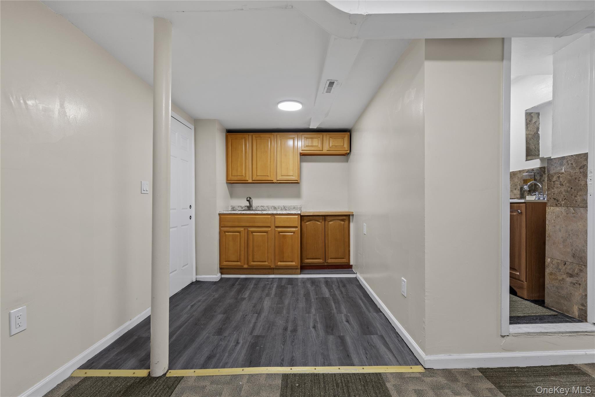 425 Quincy Avenue, Bronx, NY 10465