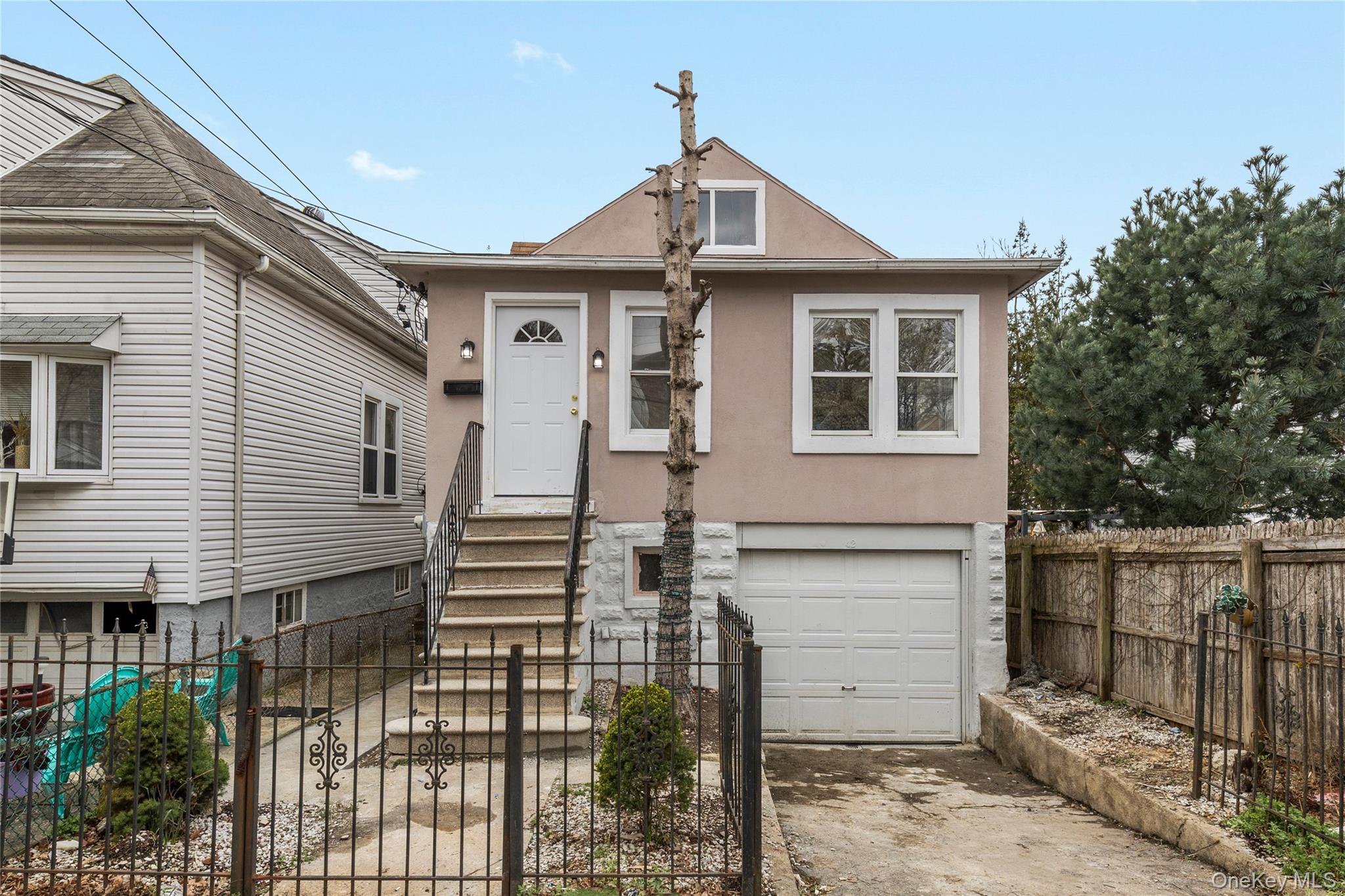 425 Quincy Avenue, Bronx, NY 10465