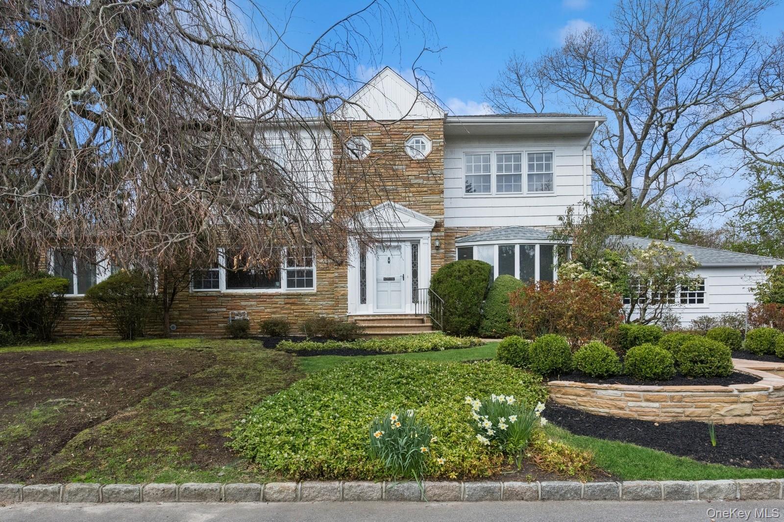 270 Bayberry Drive, Hewlett Harbor, NY 11557