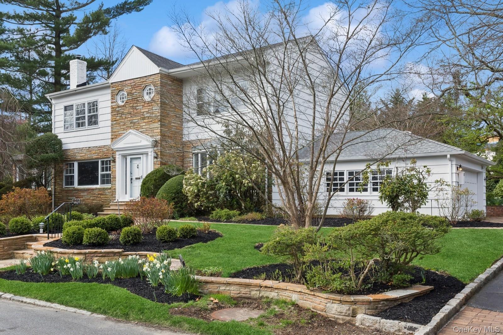 270 Bayberry Drive, Hewlett Harbor, NY 11557