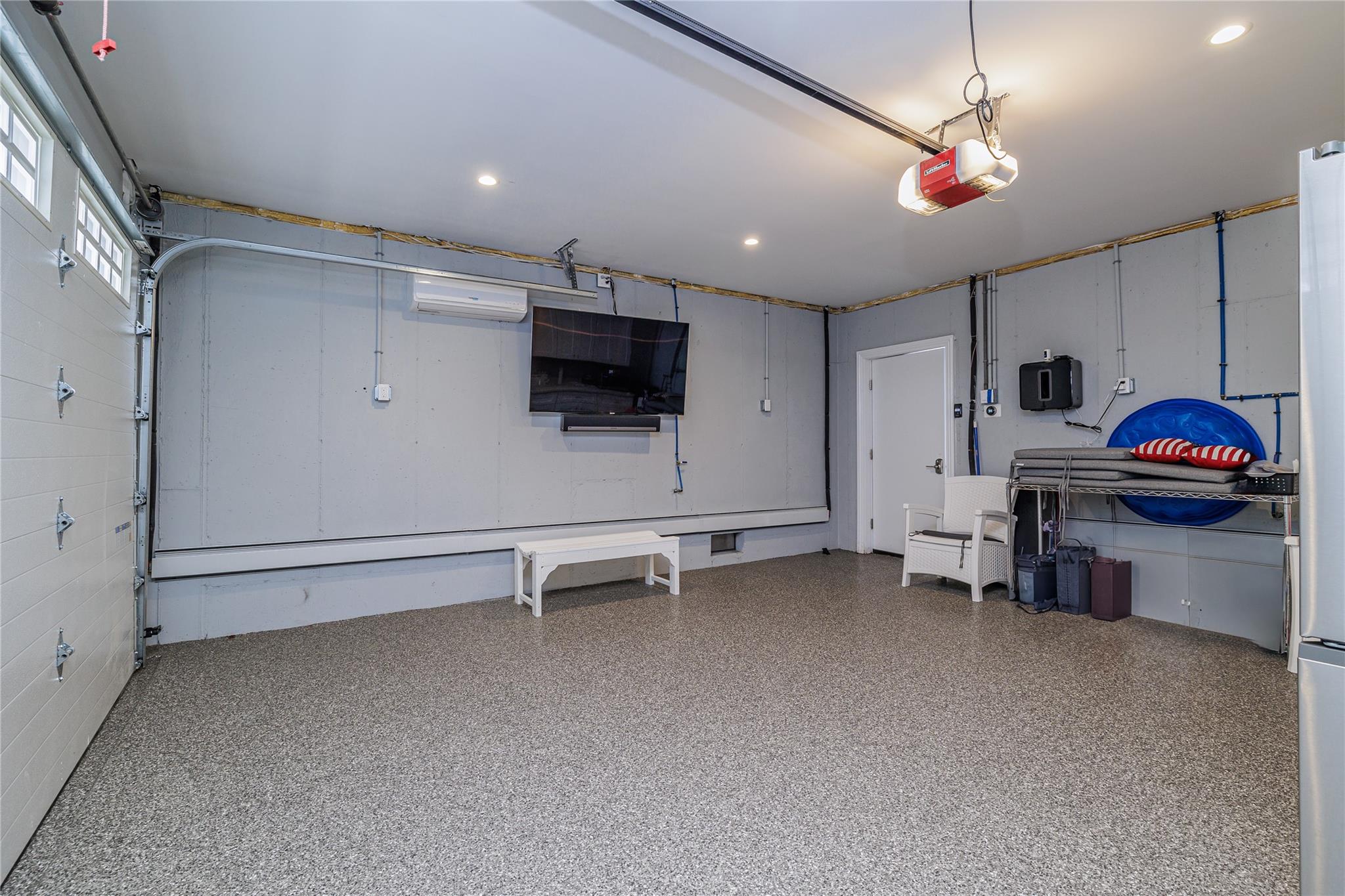 88 Oregon Street, Long Beach, NY 11561