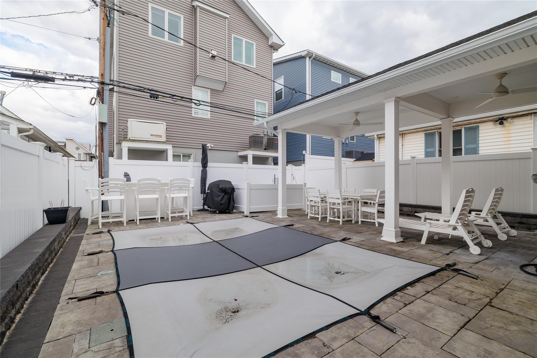 88 Oregon Street, Long Beach, NY 11561