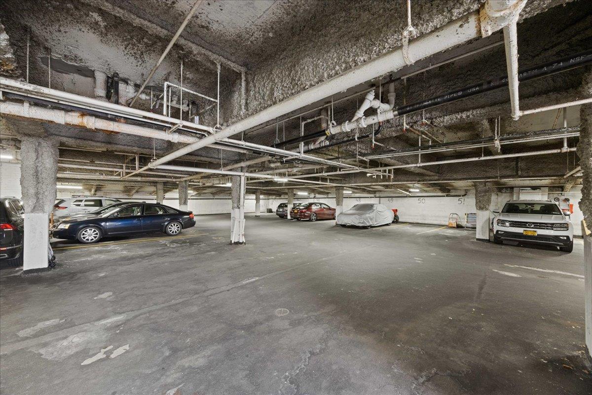 16 Lake Street # 7B, White Plains, NY 10603