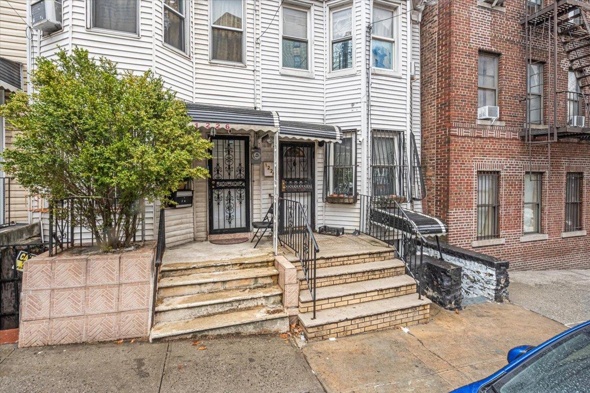 1224 Shakespeare Avenue, Bronx, NY 10452