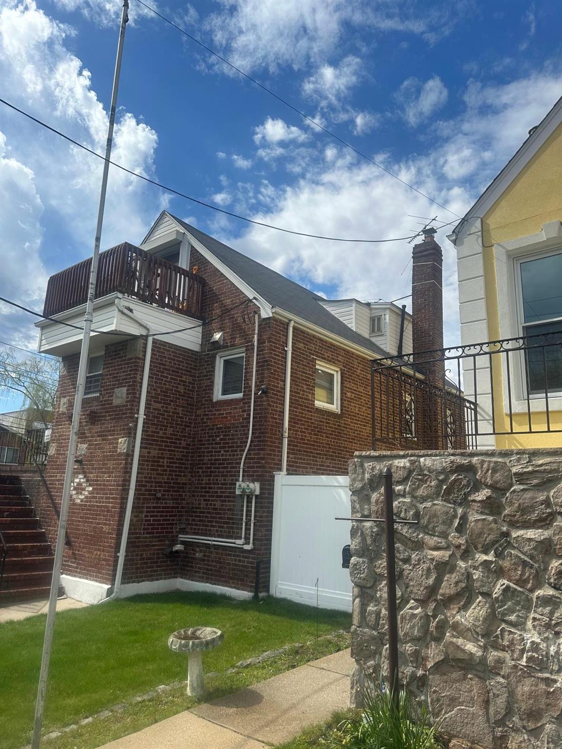 9501 165th Avenue, Howard Beach, NY 11414