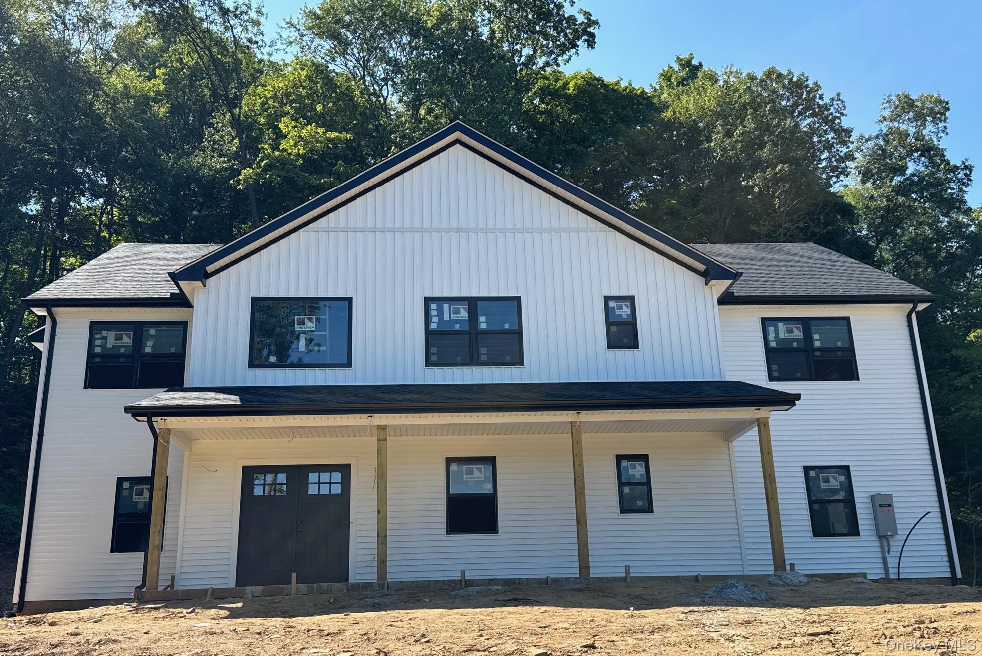 14 Foxwood Terrace E, Patterson, NY 12563
