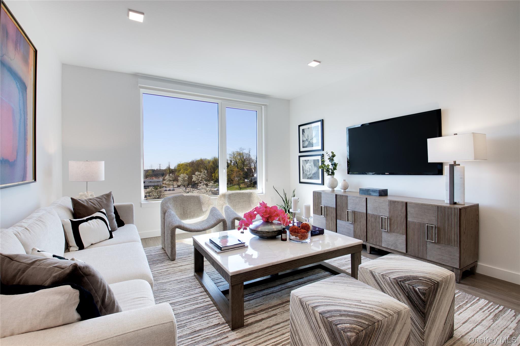 333 Warner Avenue # 301, Roslyn, NY 11576