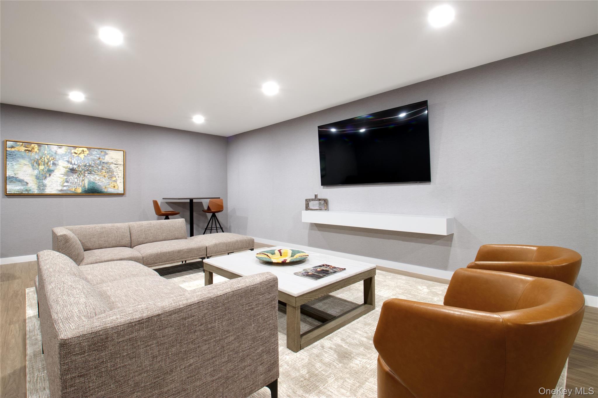 333 Warner Avenue # 301, Roslyn, NY 11576