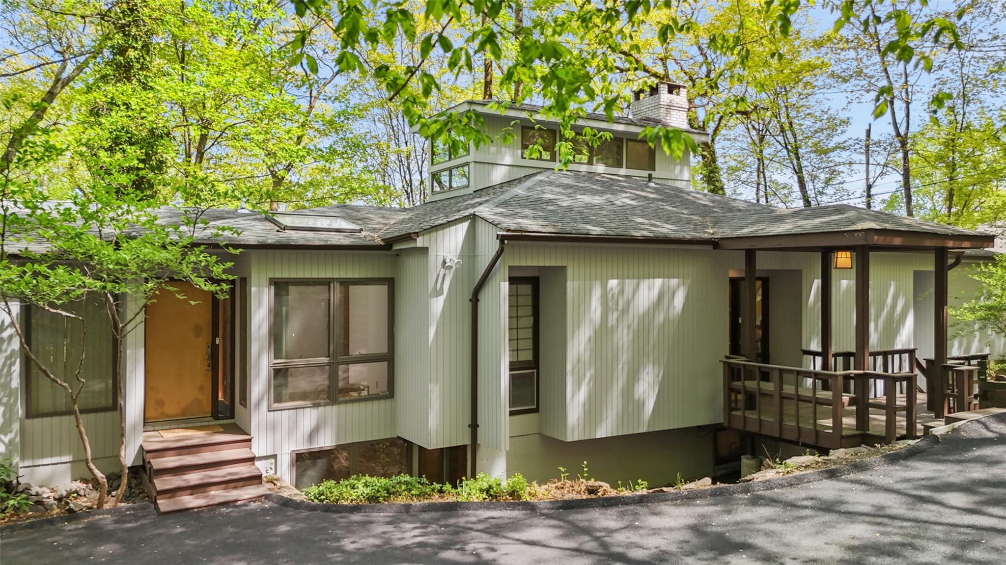159 Tweed Boulevard, Nyack, NY 10960