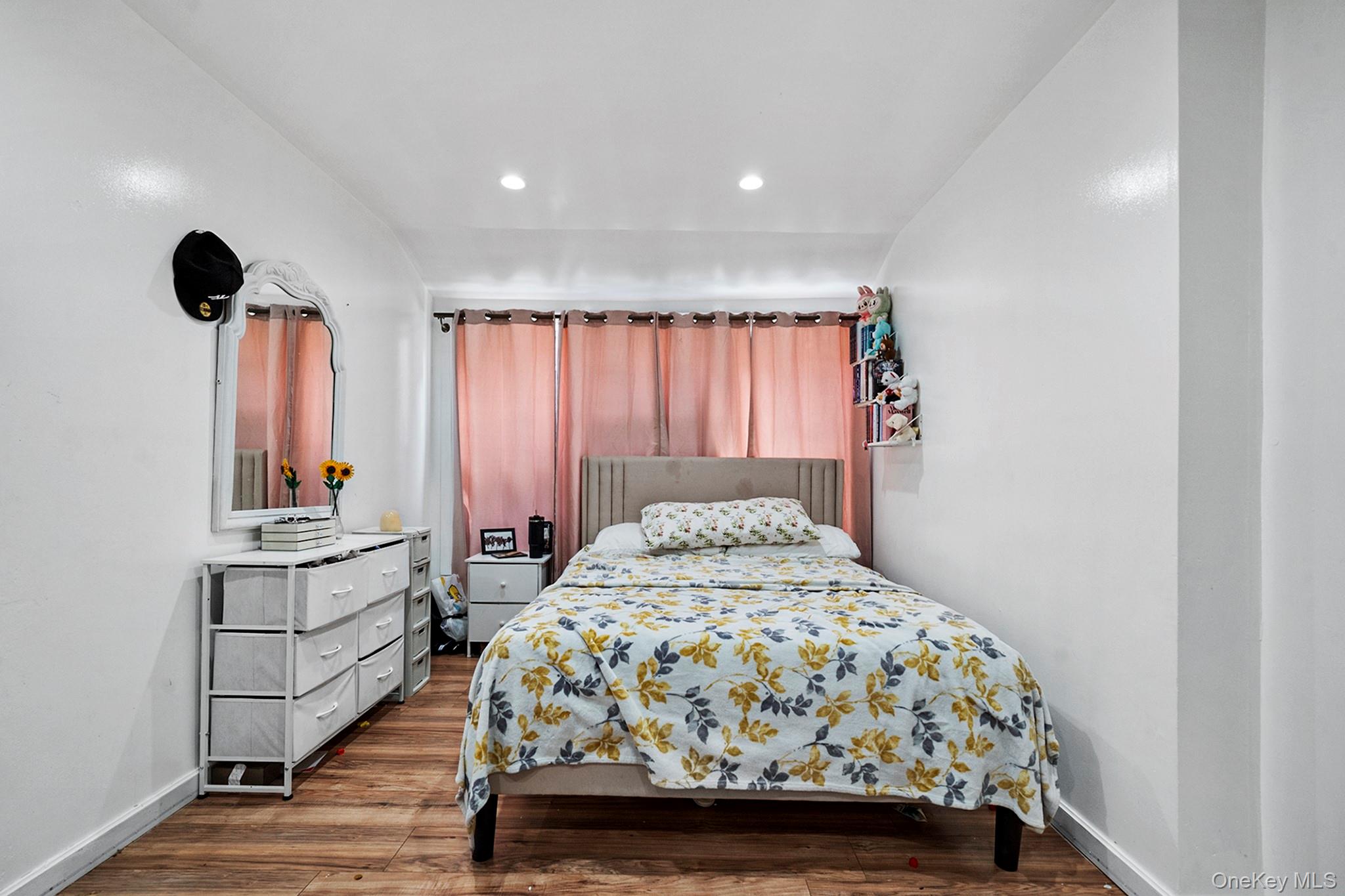 107-50 90th street, Ozone Park, NY 11417