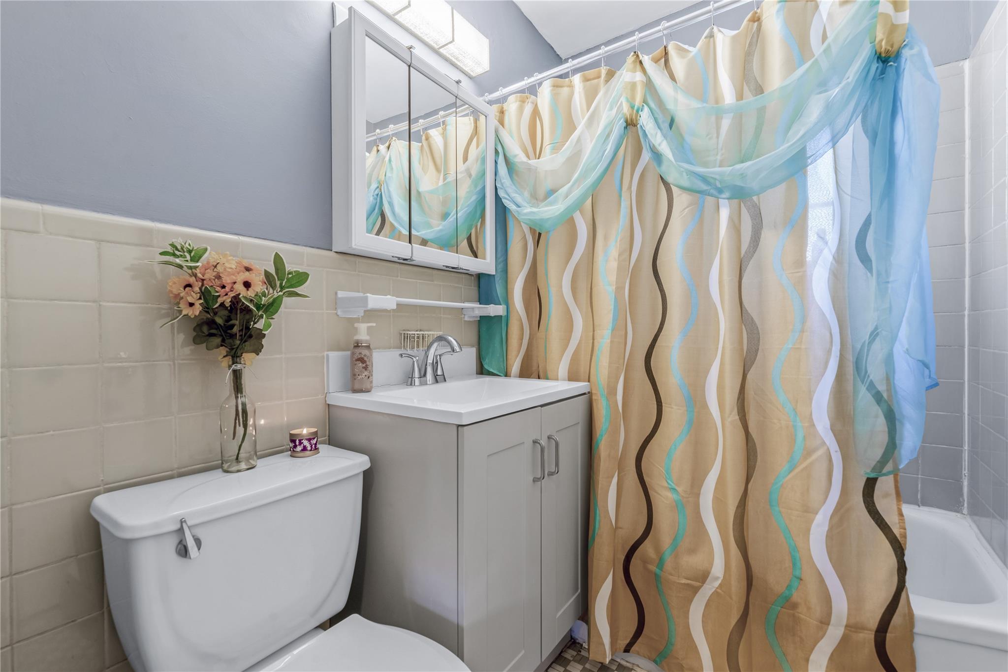 83-06 229th Street # Lower, Queens Village, NY 11427