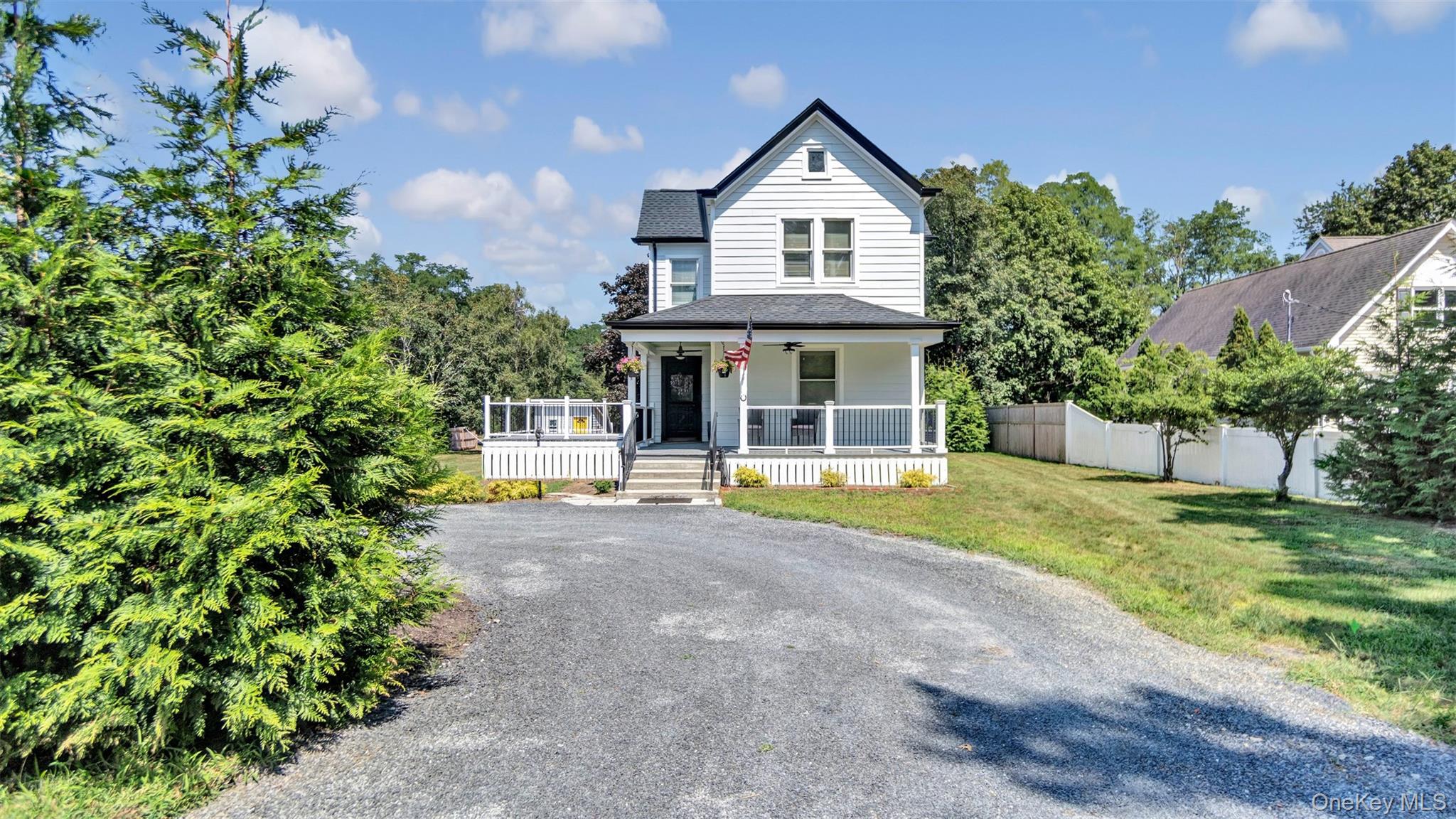 235 Cemetery Road, East Marion, NY 11939