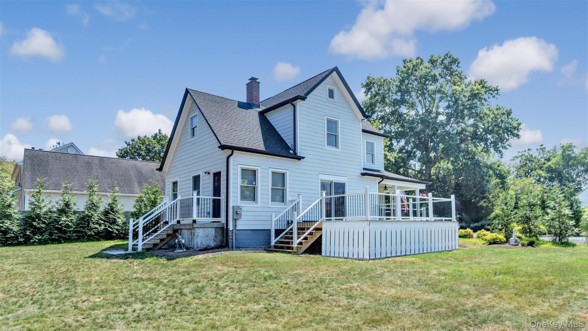 235 Cemetery Road, East Marion, NY 11939