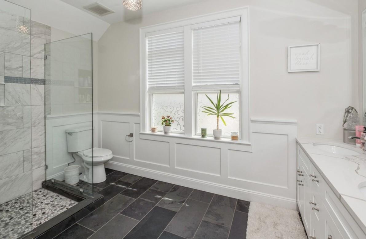 8 Hilltop Drive, Bayville, NY 11709