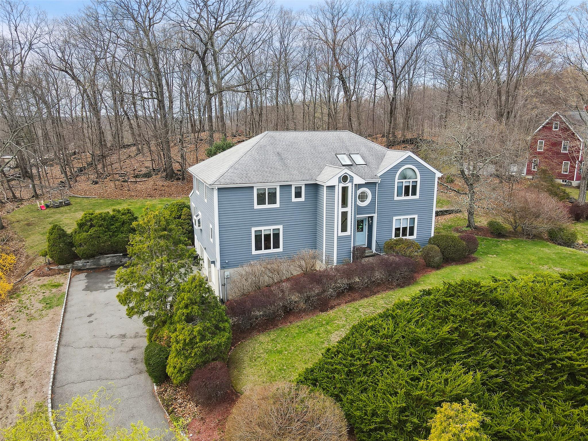 13 Cross Road, Cortlandt Manor, NY 10567