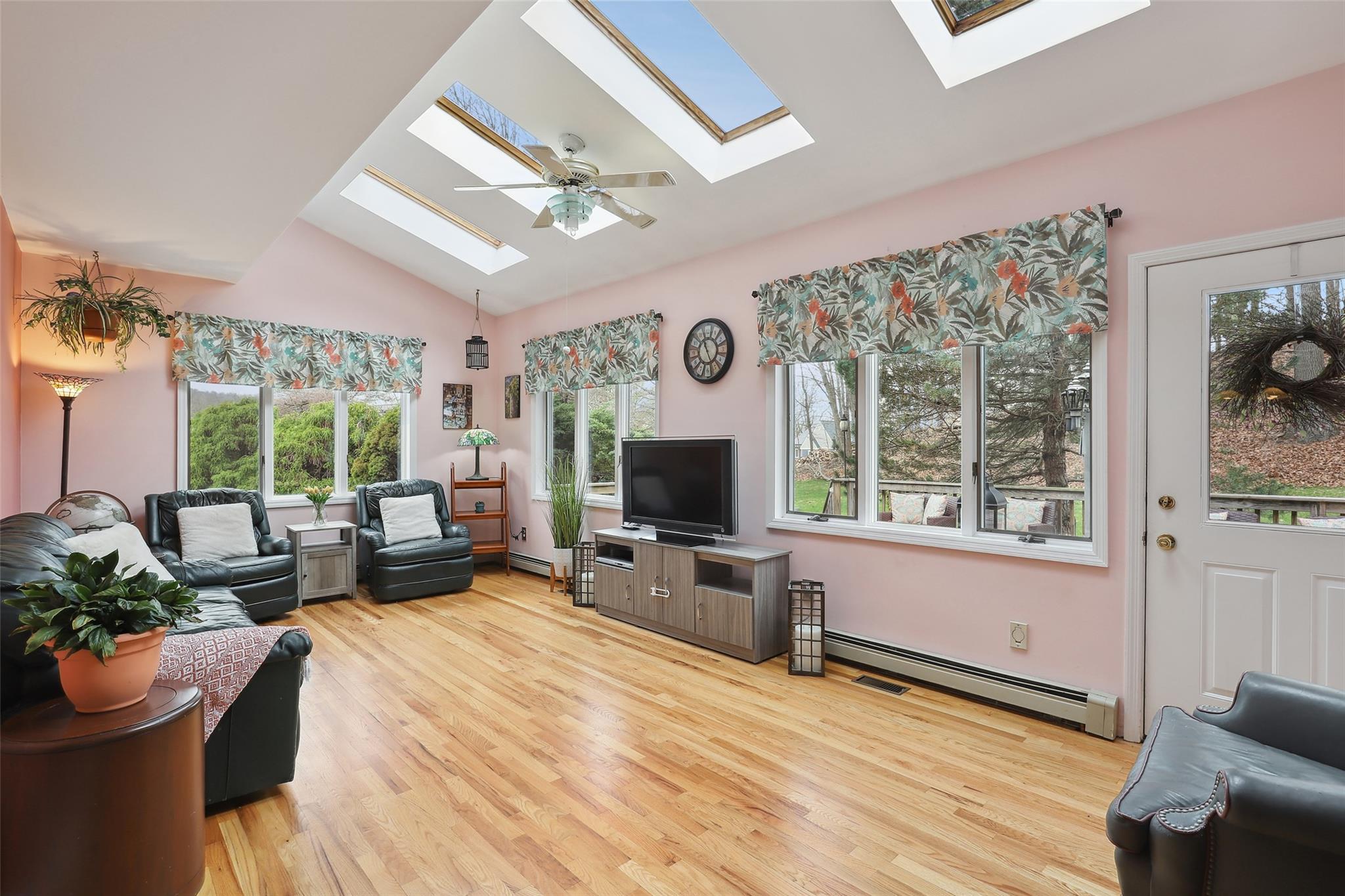 13 Cross Road, Cortlandt Manor, NY 10567