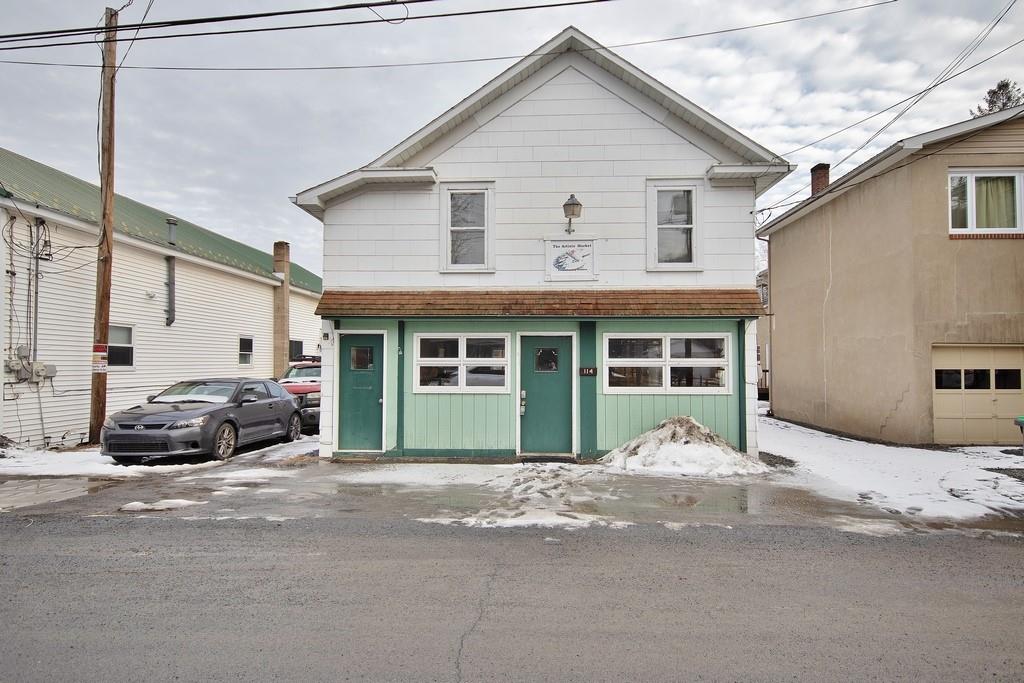 114 Richardson Avenue, Shohola, PA 18458