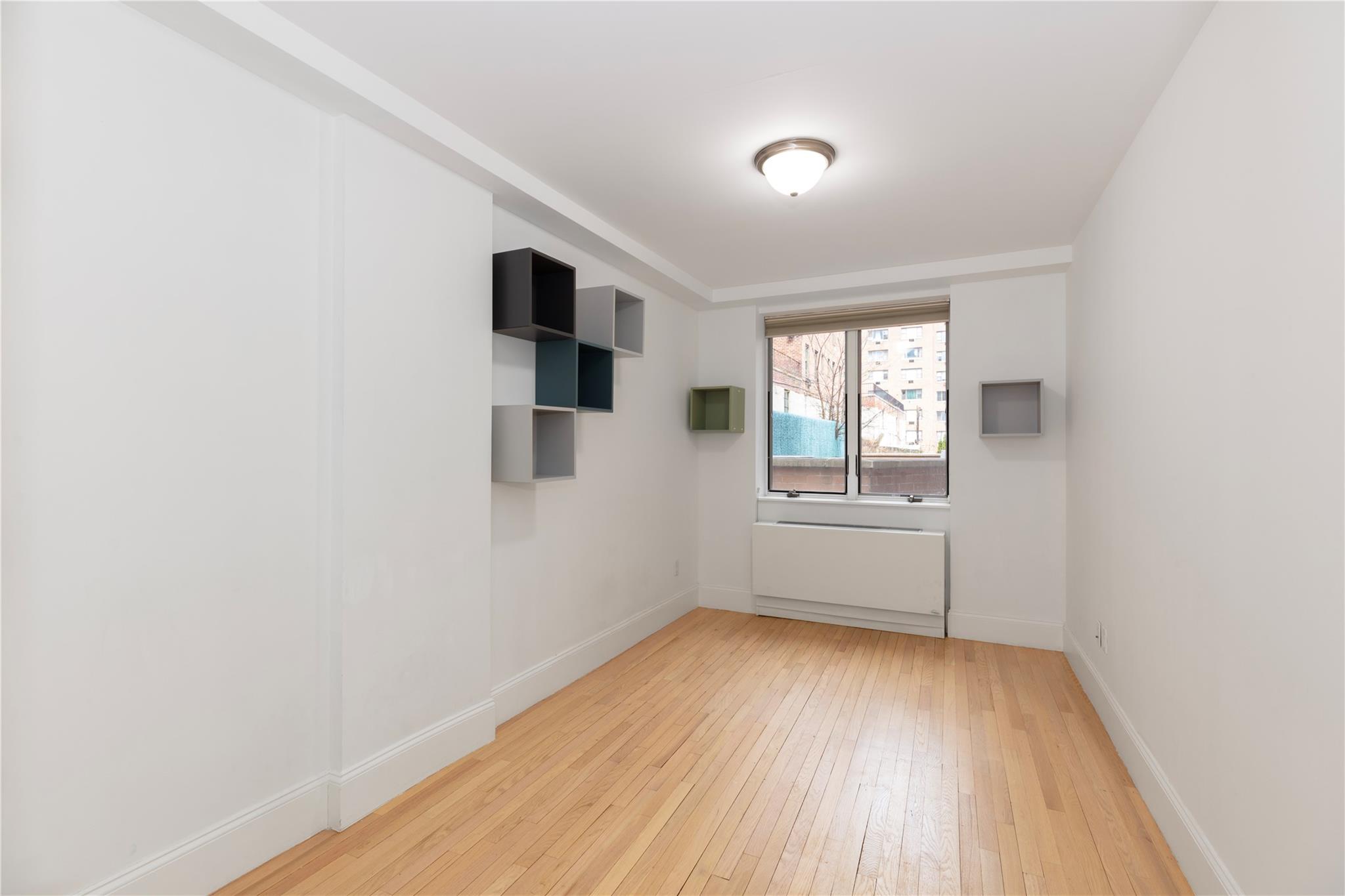 116-11 Curzon Road # 1B, Kew Gardens, NY 11418