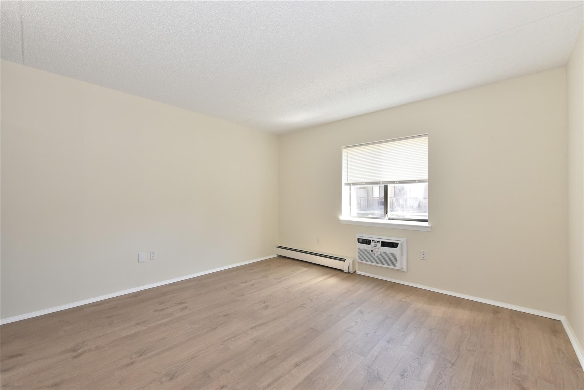 25-56 120th Street # 2C, Flushing, NY 11354