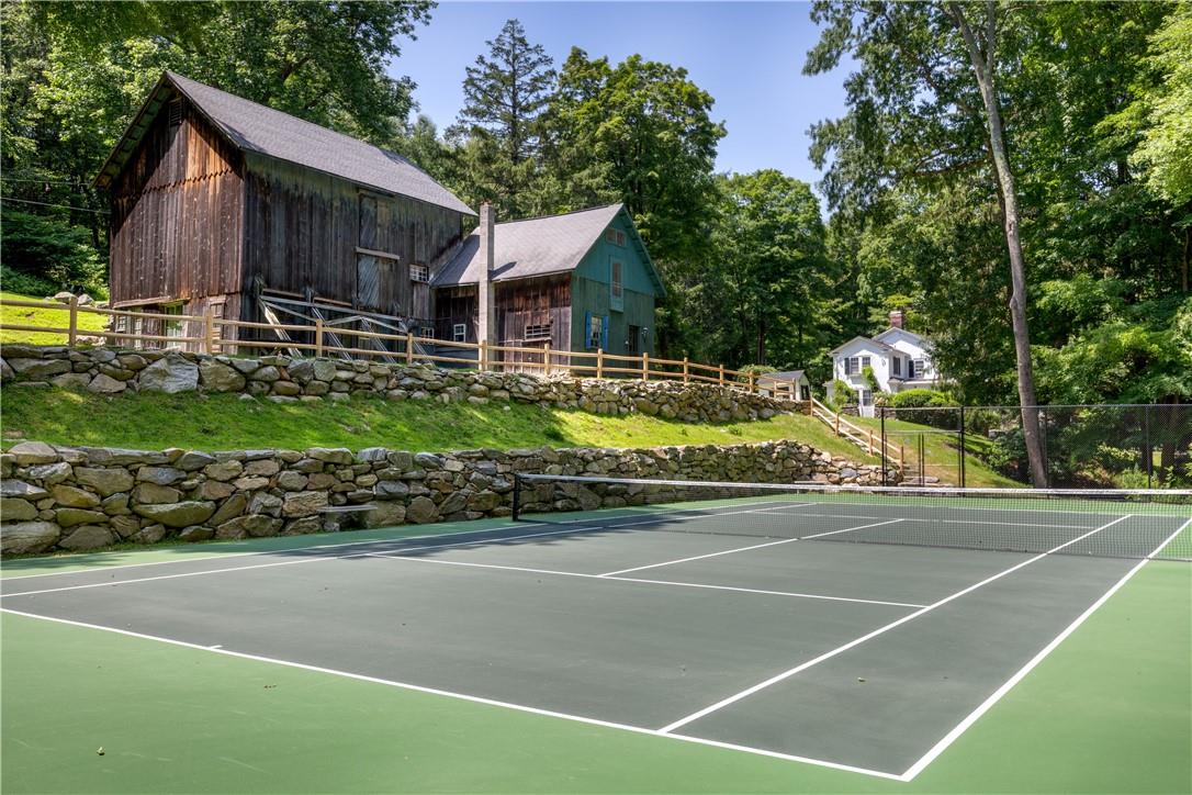 31 Kittredge Drive, Carmel, NY 10512