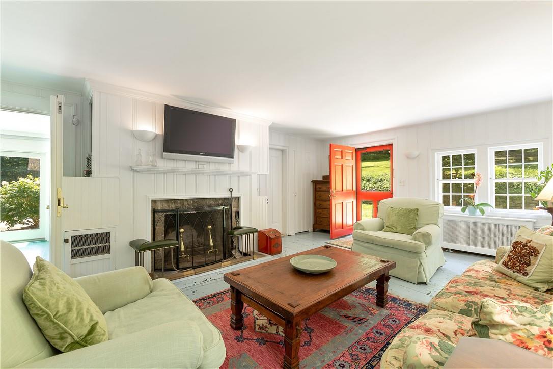 31 Kittredge Drive, Carmel, NY 10512