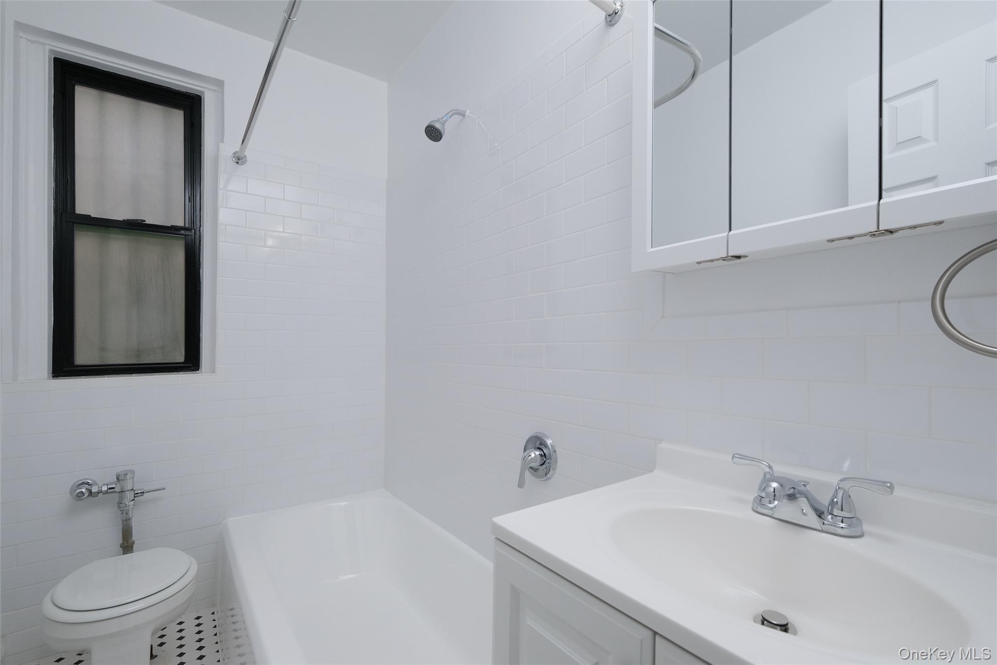 2685 Creston Avenue # 1-M, Bronx, NY 10468