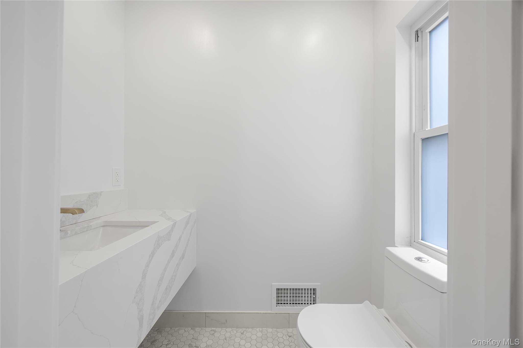 59 Clinton Avenue, Monticello, NY 12701