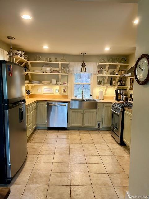 47 Mine Hill Road, Cornwall, NY 12518