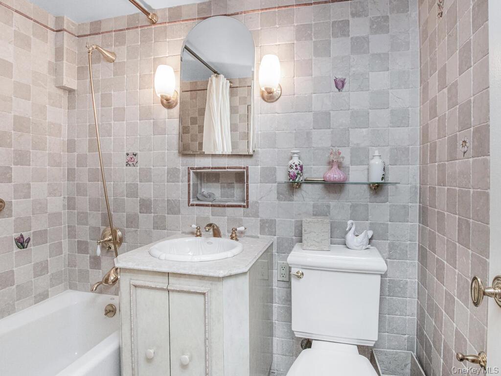 2727 Palisade Avenue # 8H, Bronx, NY 10463