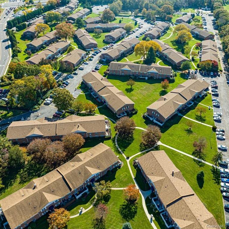 460 Old Town # 6N, Port Jefferson Station, NY 11776