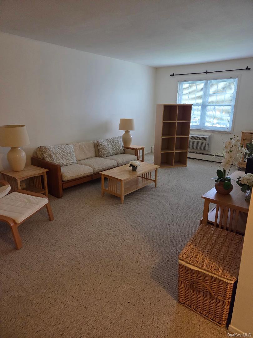 460 Old Town # 6N, Port Jefferson Station, NY 11776