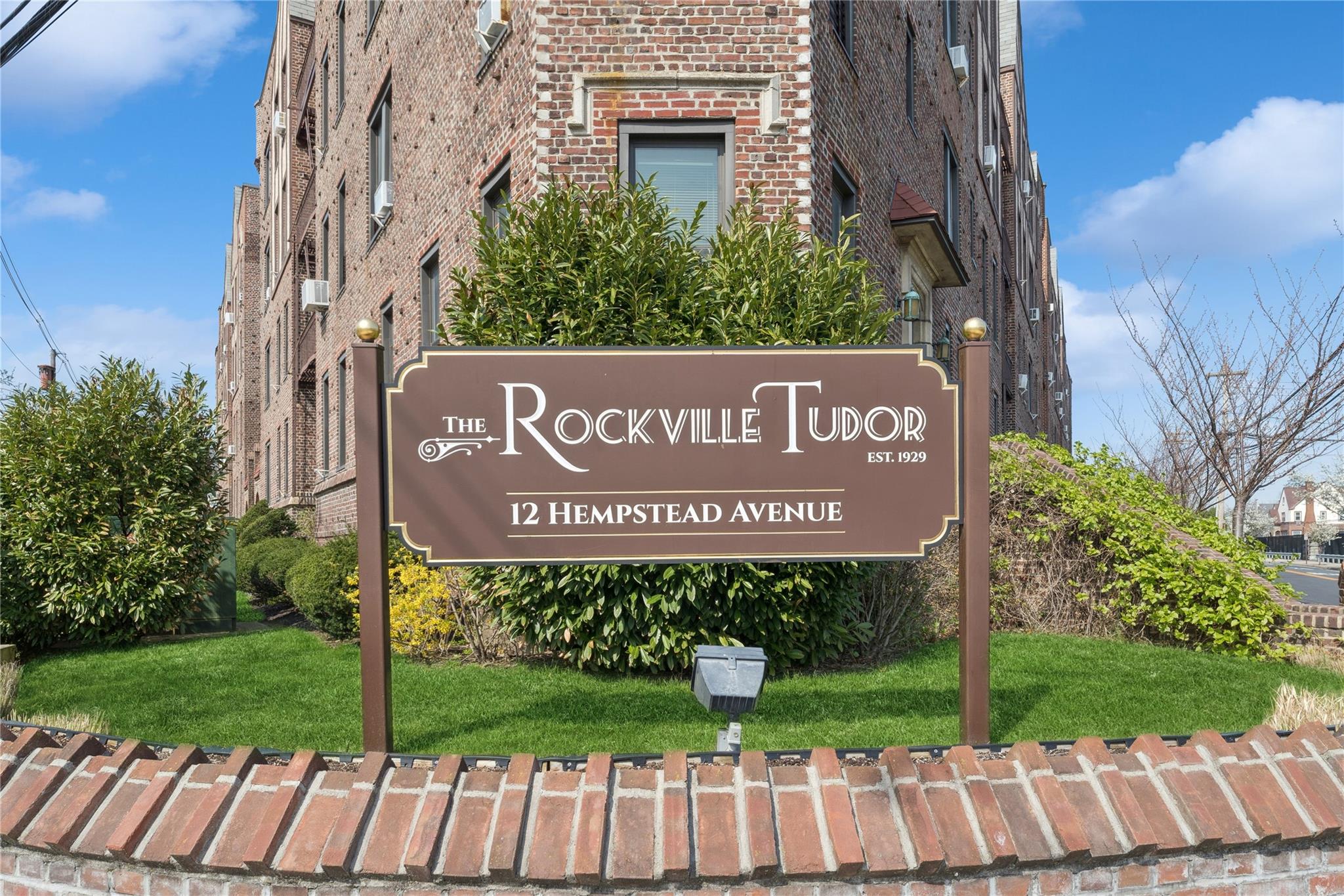 12 Hempstead Avenue # 3B, Rockville Centre, NY 11570