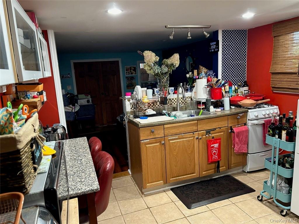 17 Lawrence Street, Nyack, NY 10960