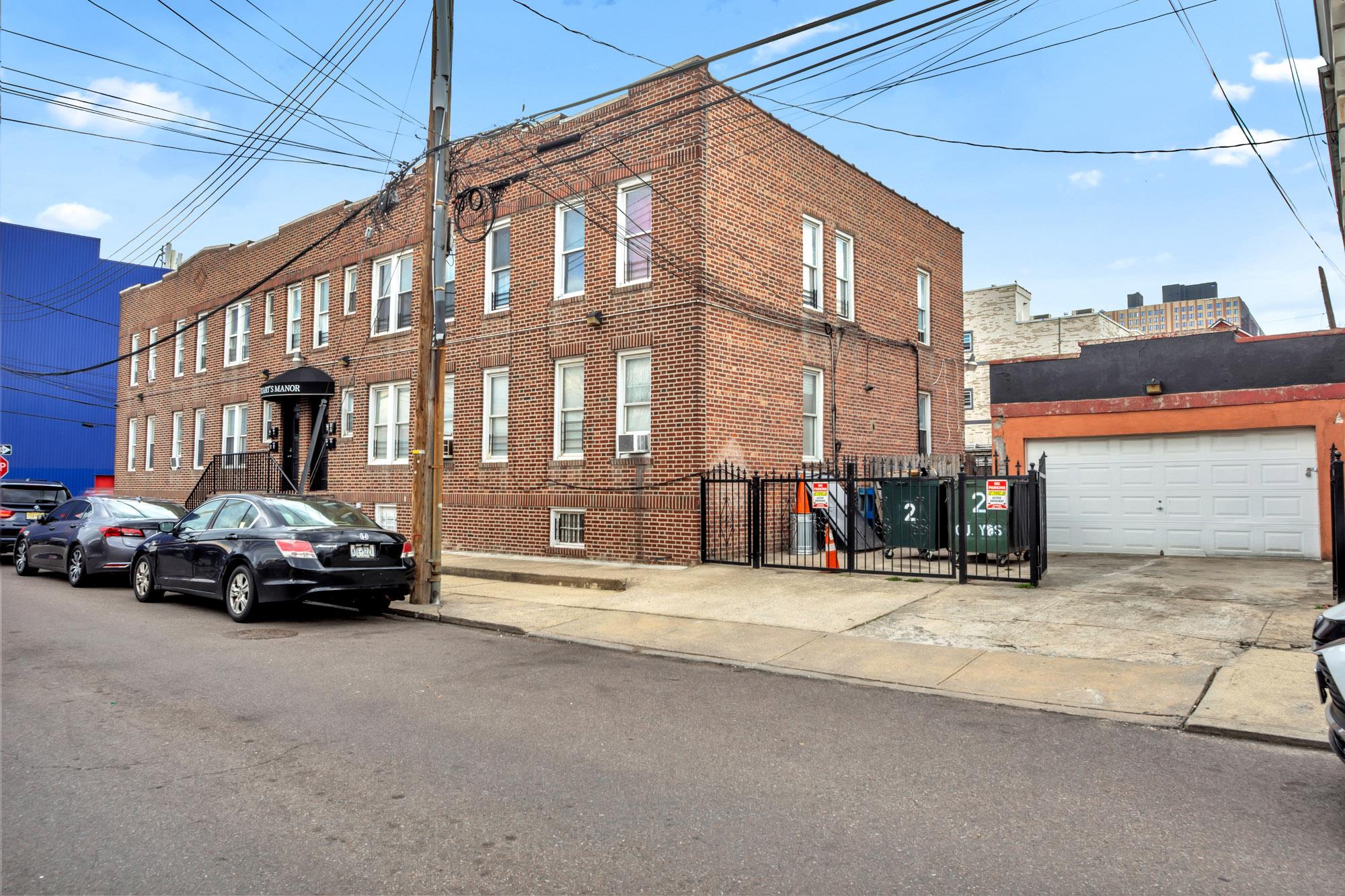 95-03 Cresskill Place, Jamaica, NY 11435