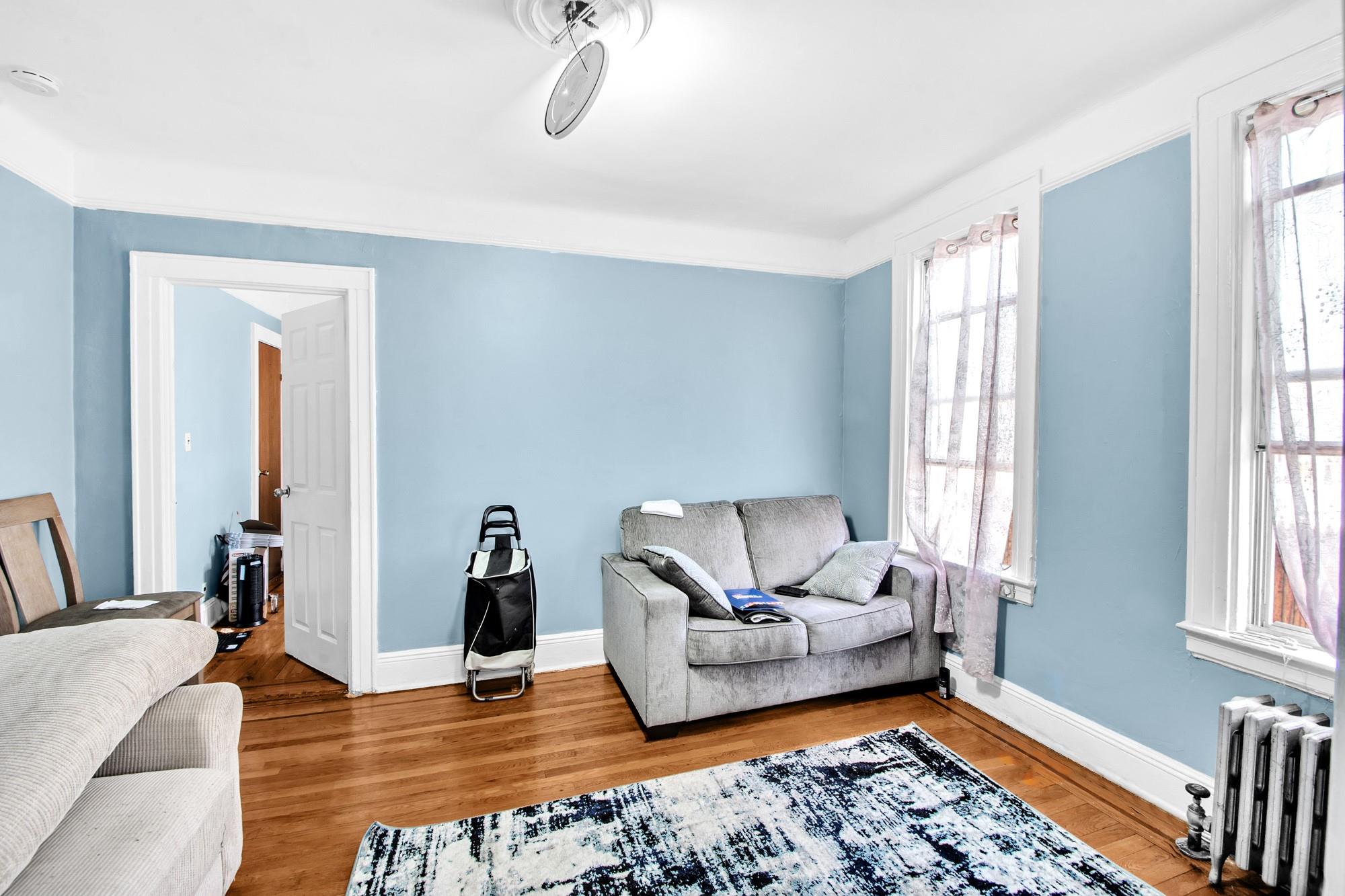 95-03 Cresskill Place, Jamaica, NY 11435