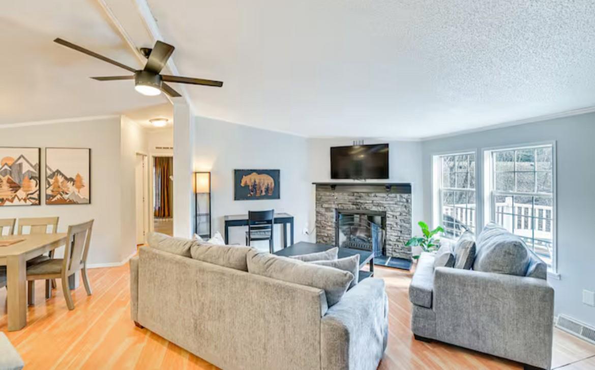 264 Bloomer Road, Tannersville, NY 12485