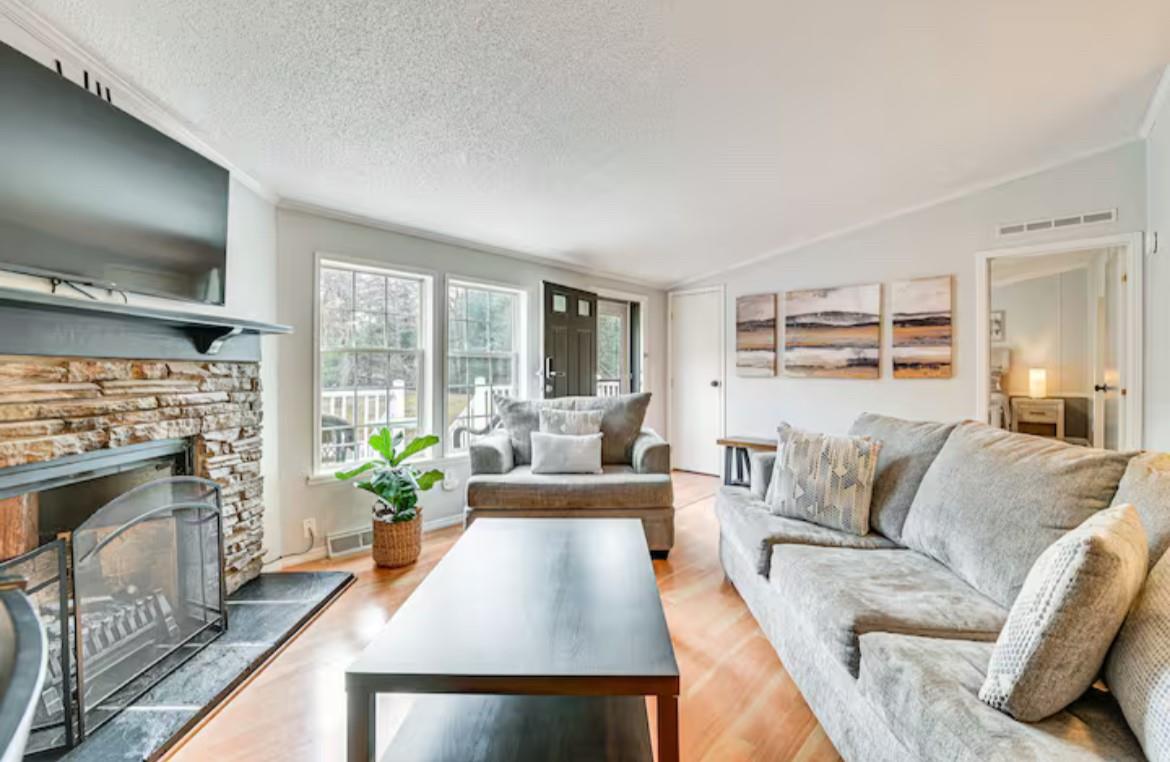 264 Bloomer Road, Tannersville, NY 12485