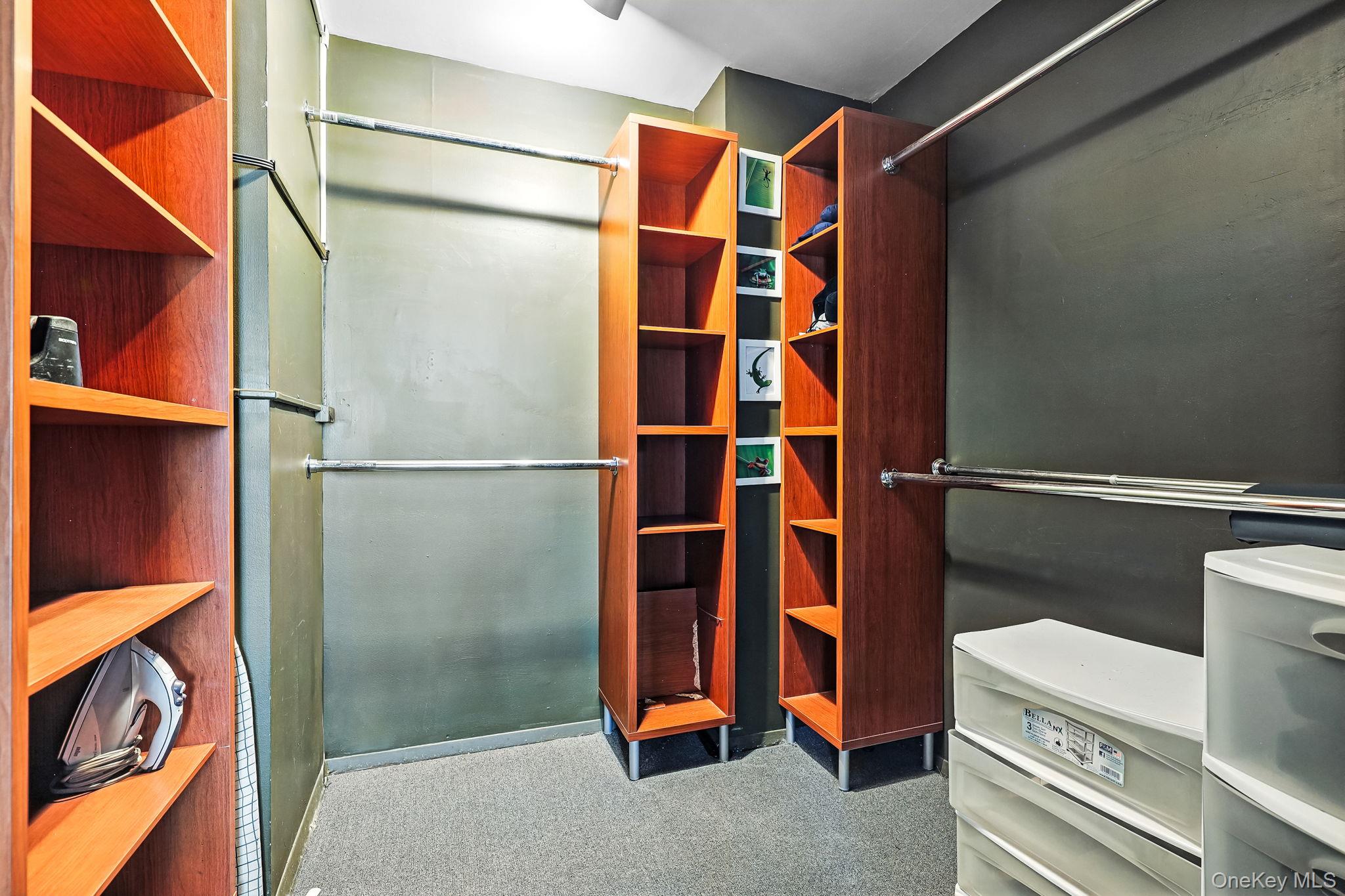 1374 Midland Avenue # PH9, Bronxville, NY 10708