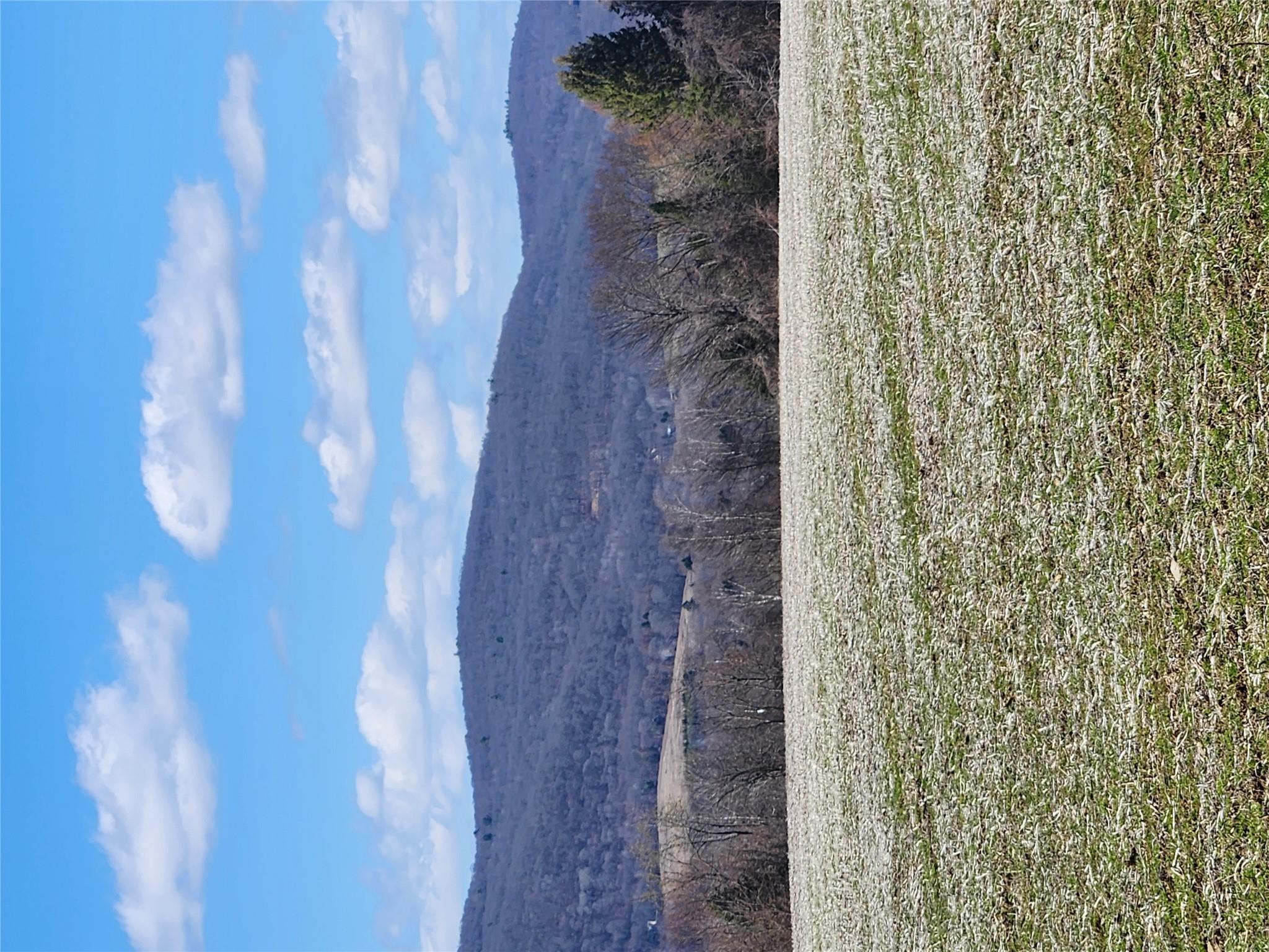 28 Yellow City Road, Amenia, NY