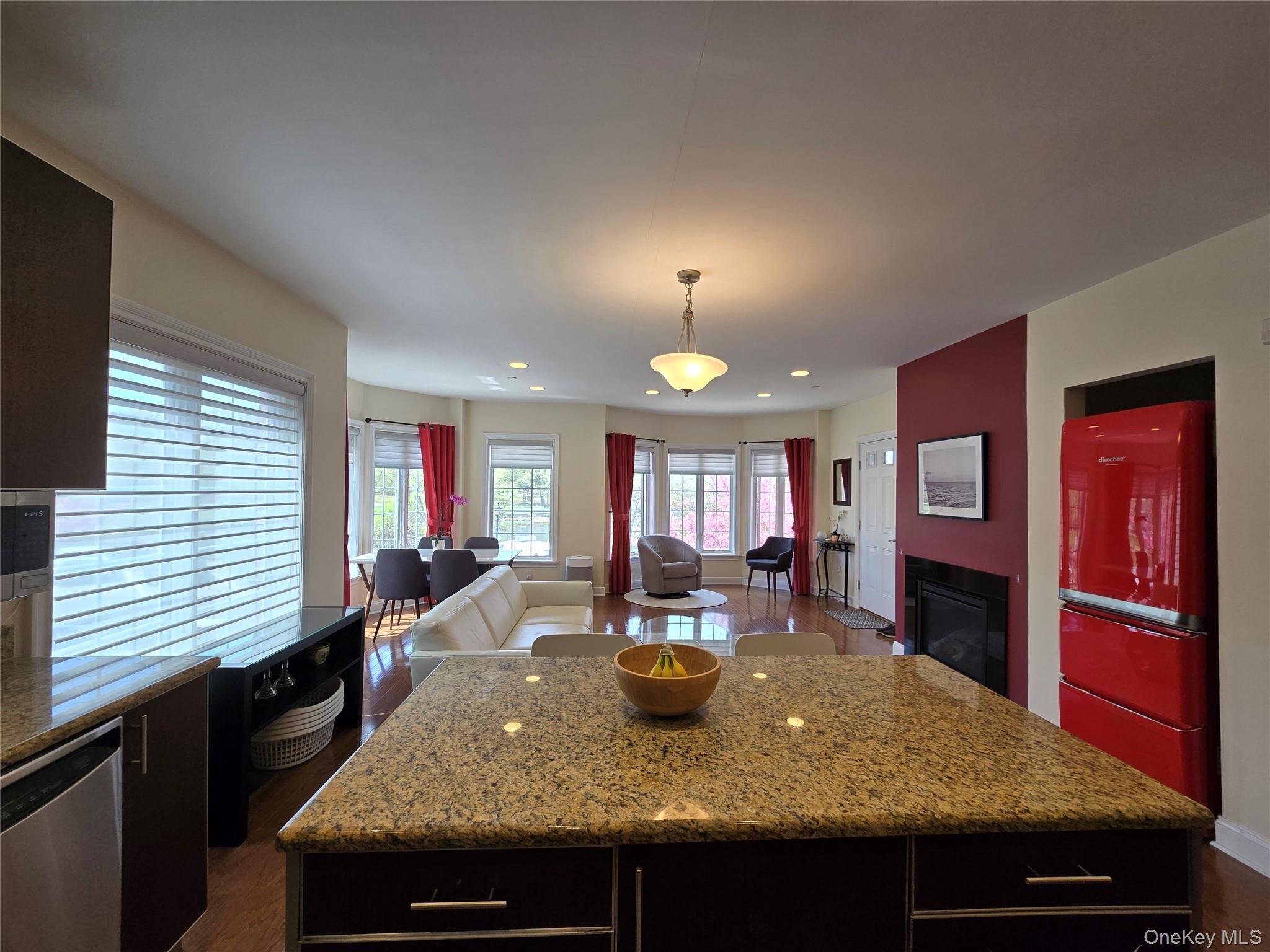 337 Park Crescent, College Point, NY 11356