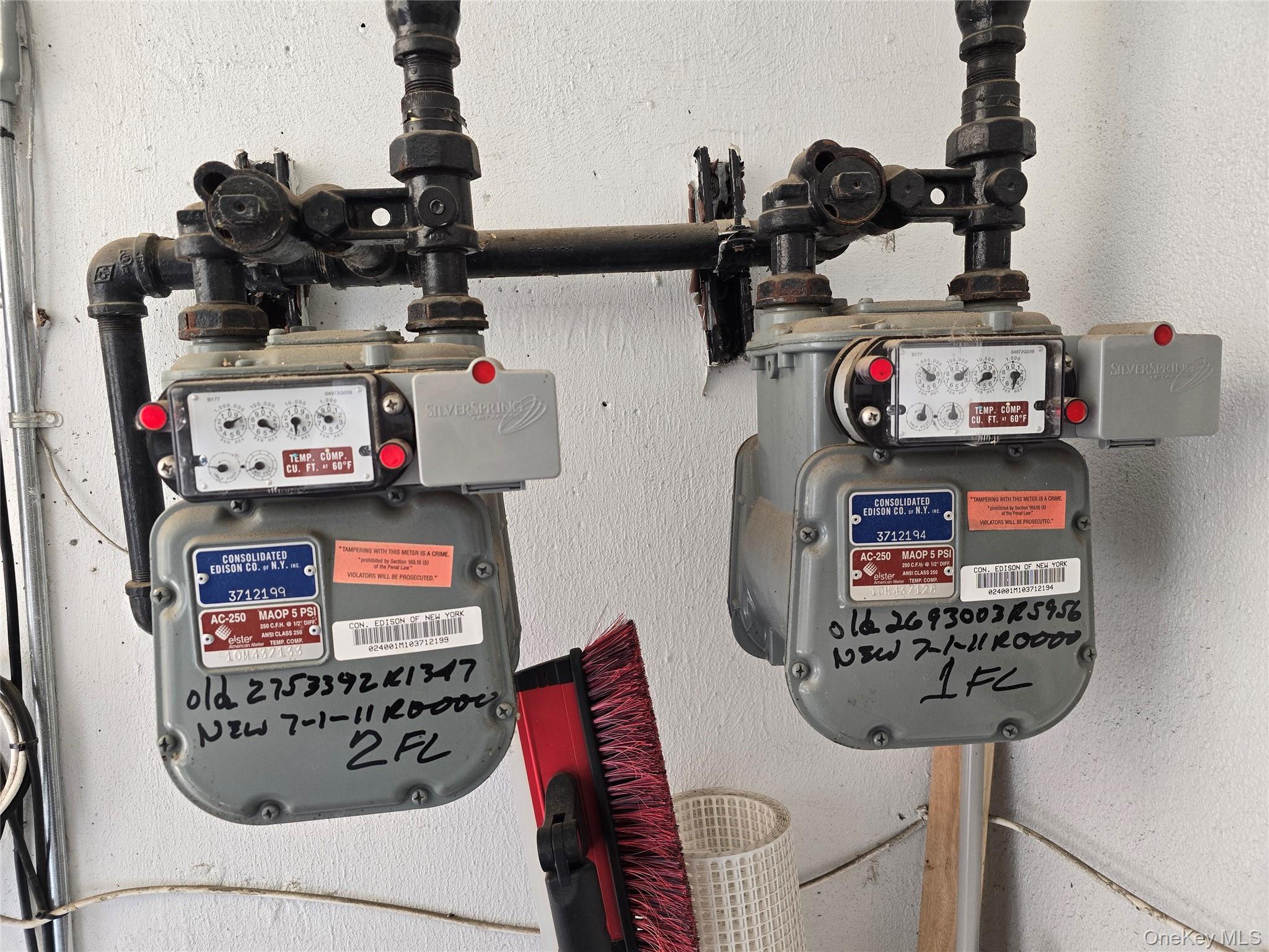 337 Park Crescent, College Point, NY 11356